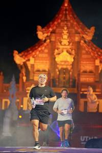 BIB: 461
                            <button type="button" onclick="openModal(22470902)" class="btn btn-primary btn-sm float-right btn-popup" data-toggle="modal" data-target=".modal-high-quality">
                        <i class="fas fa-shopping-cart"></i> Add to Cart
                    </button>
                                            <button type="button" onclick="isThisMe(22470902, true)" class="btn btn-success btn-sm float-right btn-popup btn-isme hidden" data-toggle="tooltip" data-placement="bottom" title="นี่คือรูปของคุณใช่ไหม คลิกที่นี่เพื่อเอาเข้าอัลบั้ม">
                        <i class="fas fa-plus"></i> Add to album
                    </button>
                    <button type="button" onclick="isThisMe(22470902, false)" class="btn btn-warning btn-sm float-right btn-popup btn-isnotme hidden">
                        <i class="fas fa-ban"></i> Remove from album
                    </button>